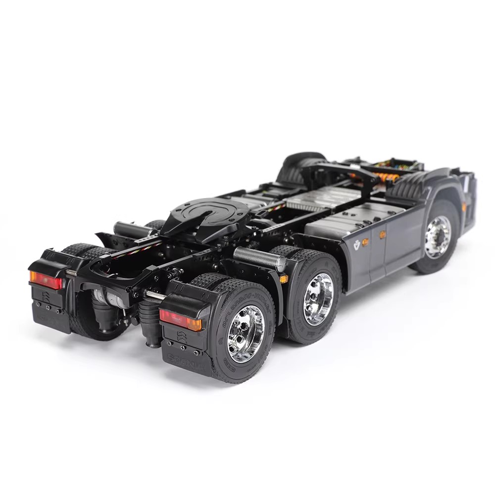 Mobil RC Crawler Orlandoo Hunt - Model Kit Eva ulasan dan harga