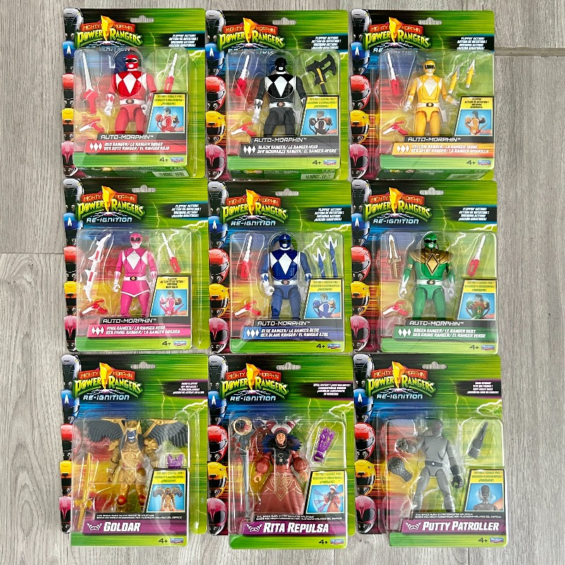 Mainan Koleksi Figur Playmates - Model Kit Megazord ulasan dan harga