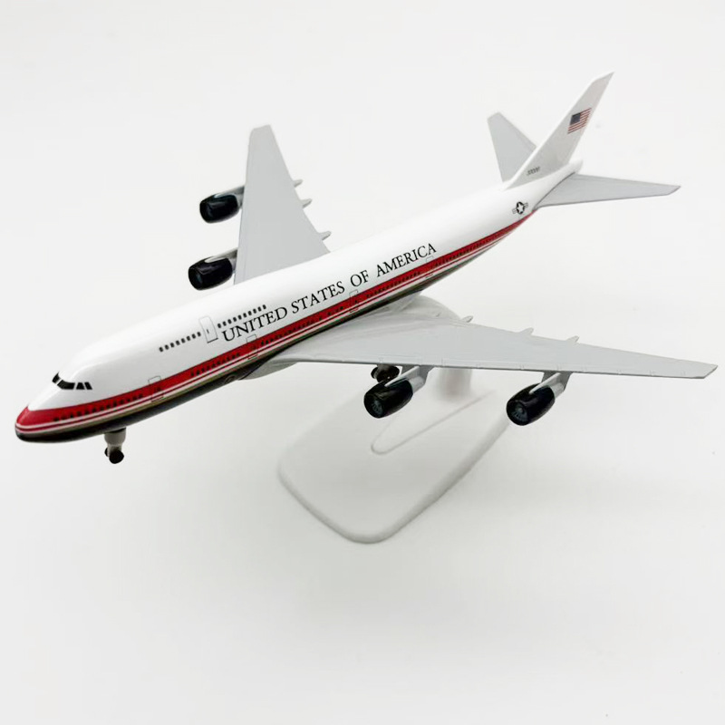 Model Pesawat Air Force One B7 - Model Kit Store ulasan dan harga